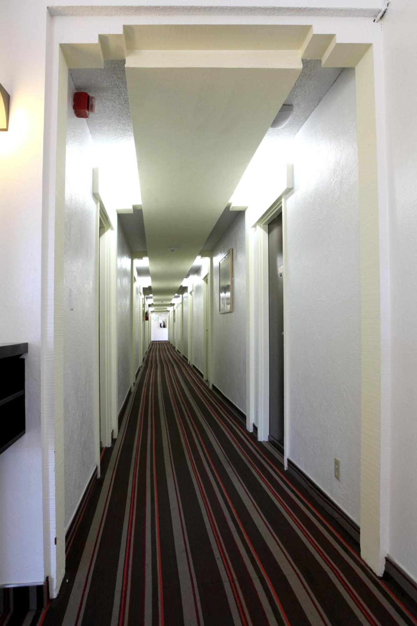 Hotel Granada 2*